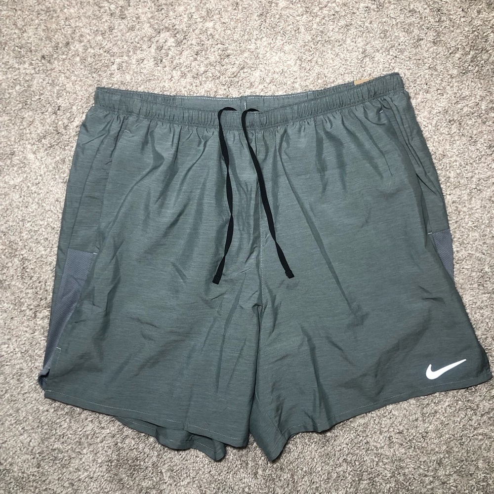 Nike Men's Running Shorts Size XL